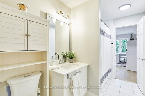 Photo 20 at 85 Taunton Road, Mount Pleasant East, Toronto