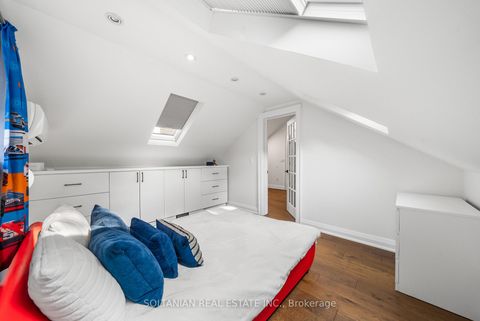 Photo 30 at 32 Beechwood Avenue, York Mills, Toronto