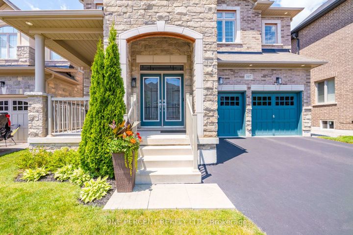 Photo 1 at 107 Avanti Crescent, Waterdown, Hamilton