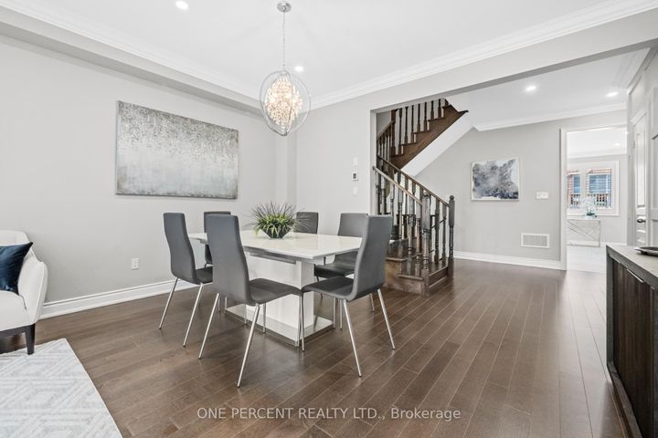 Photo 7 at 107 Avanti Crescent, Waterdown, Hamilton