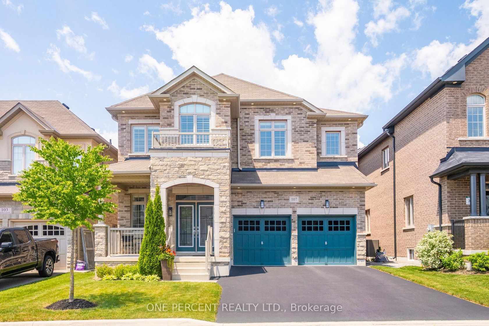 107 Avanti Crescent, Waterdown, Hamilton 2