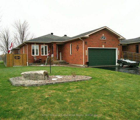 Photo 3 at 66 Coleman Drive, Edgehill Drive, Barrie