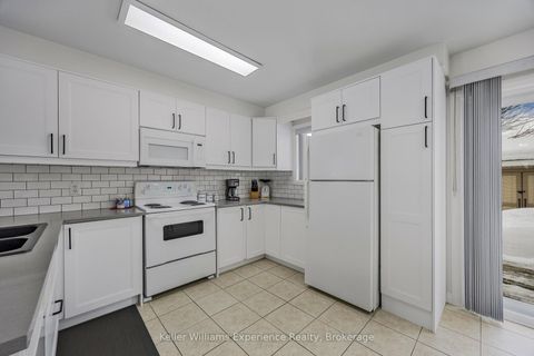 Photo 6 at 66 Coleman Drive, Edgehill Drive, Barrie