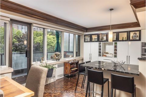 Photo 7 at 201 - 120 Rosedale Valley Road, Moore Park, Toronto