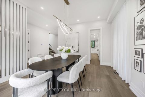 Photo 5 at 8 Manor Haven Road, Lawrence, Toronto