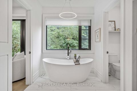 Photo 22 at 8 Manor Haven Road, Lawrence, Toronto