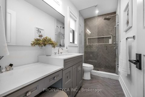 Photo 24 at 8 Manor Haven Road, Lawrence, Toronto