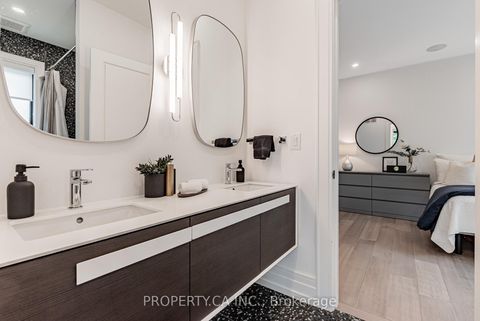 Photo 27 at 8 Manor Haven Road, Lawrence, Toronto