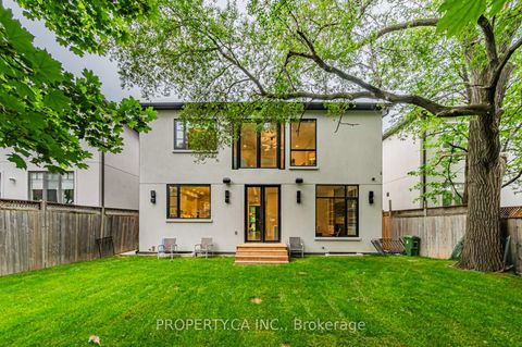 Photo 35 at 8 Manor Haven Road, Lawrence, Toronto