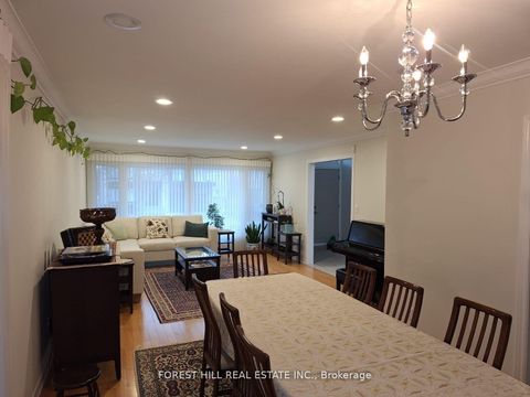 Photo 1 at 429 Connaught Avenue, Newtonbrook West, Toronto