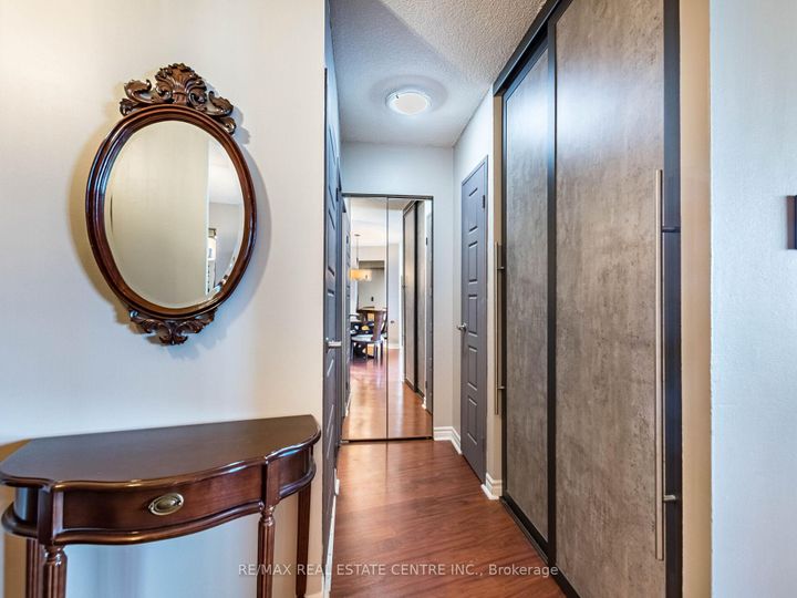 Photo 7 at 1515 - 50 Mississauga Valley Boulevard, Mississauga Valleys, Mississauga