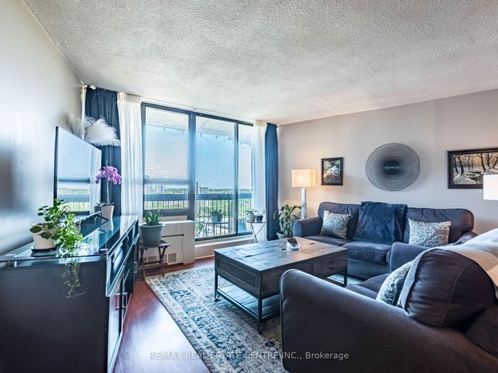 Photo 10 at 1515 - 50 Mississauga Valley Boulevard, Mississauga Valleys, Mississauga