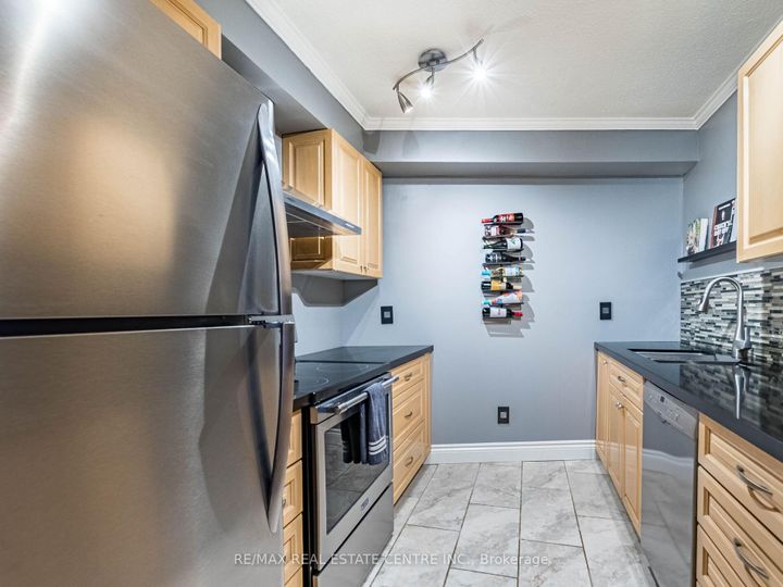 Photo 18 at 1515 - 50 Mississauga Valley Boulevard, Mississauga Valleys, Mississauga