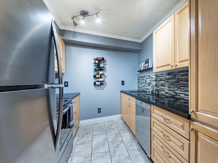 Photo 19 at 1515 - 50 Mississauga Valley Boulevard, Mississauga Valleys, Mississauga