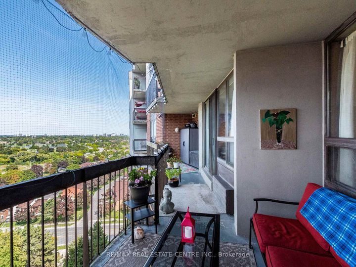 Photo 35 at 1515 - 50 Mississauga Valley Boulevard, Mississauga Valleys, Mississauga
