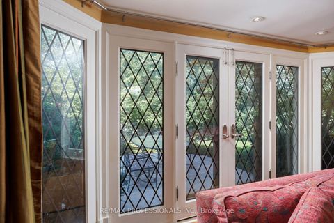 Photo 13 at 16 Kingsway Crescent, Kingsway South, Toronto Photo 13 at 16 Kingsway Crescent, Kingsway South, Toronto