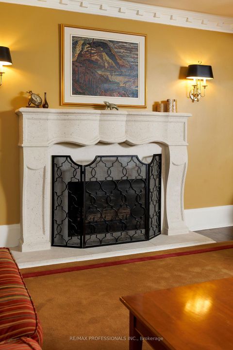 Photo 16 at 16 Kingsway Crescent, Kingsway South, Toronto Photo 16 at 16 Kingsway Crescent, Kingsway South, Toronto