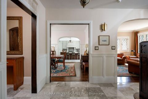 Photo 17 at 16 Kingsway Crescent, Kingsway South, Toronto
