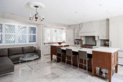 Photo 21 at 16 Kingsway Crescent, Kingsway South, Toronto