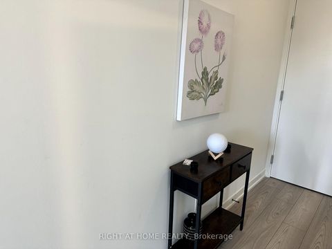 Photo 9 at Unit #1206 - 285 Dufferin Street, South Parkdale, Toronto