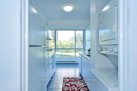 Photo 18 at 304 - 3077 Weston Road, Pelmo Park W5, Toronto