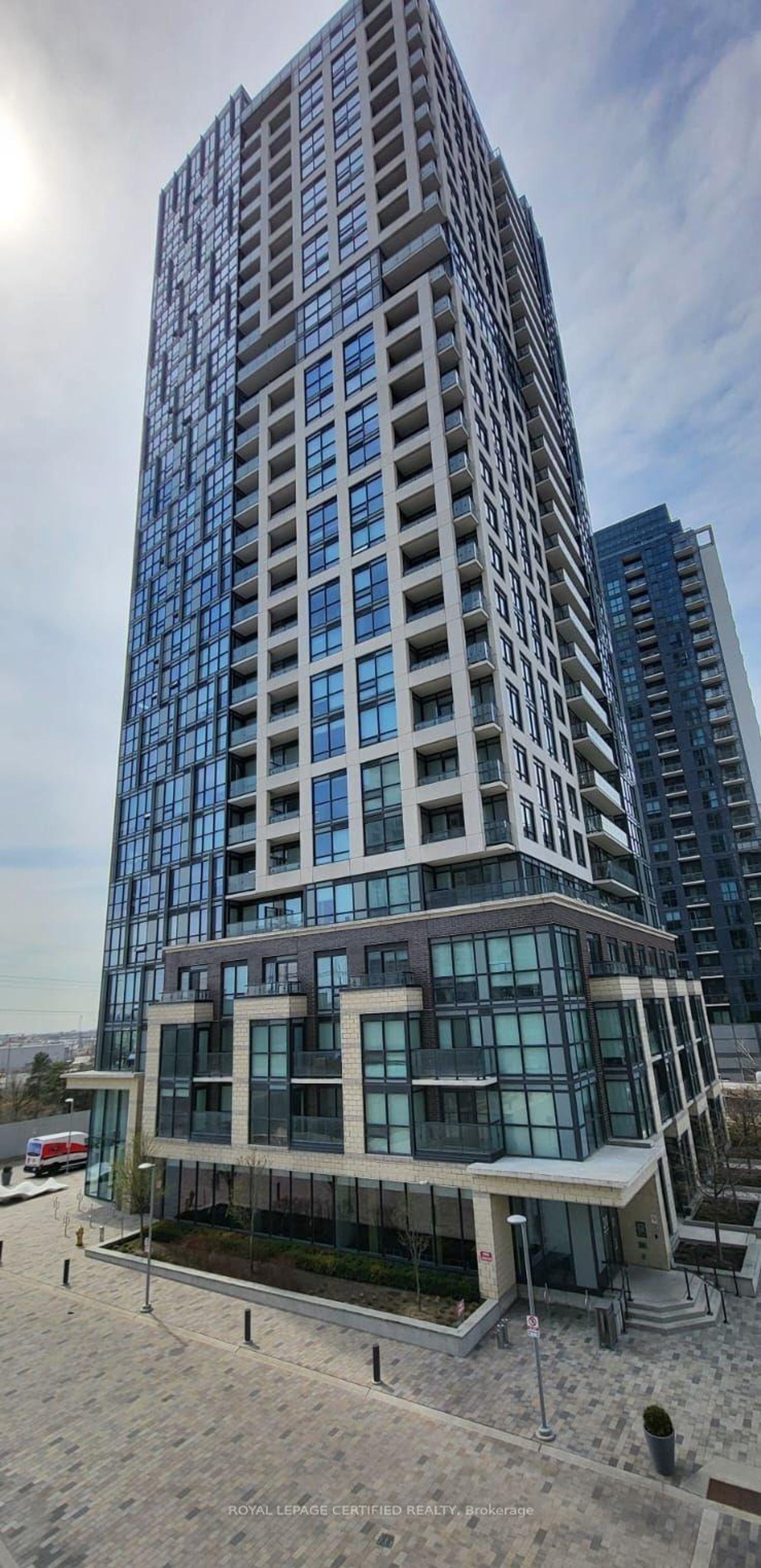 314 - 30 Samuel Wood Way, City Centre West, Toronto 