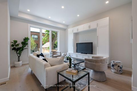 Photo 12 at 26 Kalmar Avenue, Cliffside, Toronto