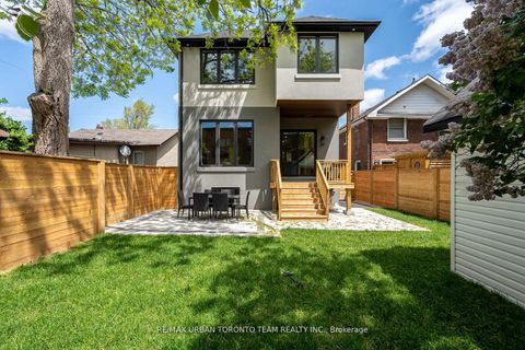 Photo 36 at 26 Kalmar Avenue, Cliffside, Toronto