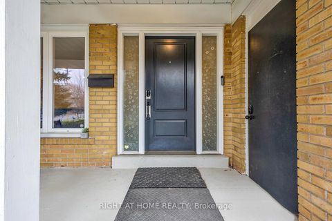 Photo 6 at 190 Northwood Drive, Newtonbrook East, Toronto