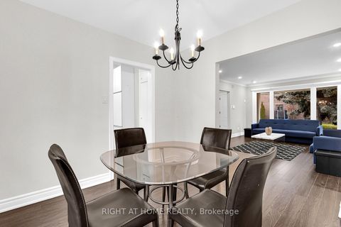 Photo 13 at 190 Northwood Drive, Newtonbrook East, Toronto Photo 13 at 190 Northwood Drive, Newtonbrook East, Toronto