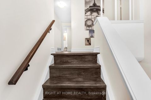Photo 17 at 190 Northwood Drive, Newtonbrook East, Toronto