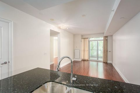 Photo 5 at 426 - 11 Bronte Road, BR Bronte, Oakville