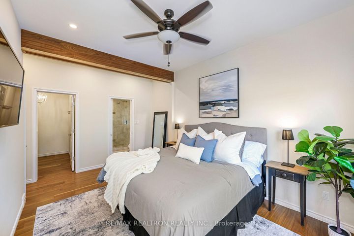Photo 18 at 5472 Randolph Crescent, Appleby, Burlington