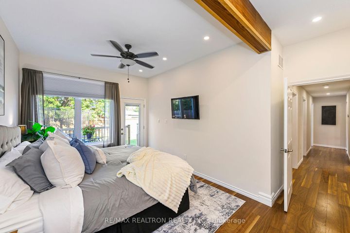 Photo 21 at 5472 Randolph Crescent, Appleby, Burlington