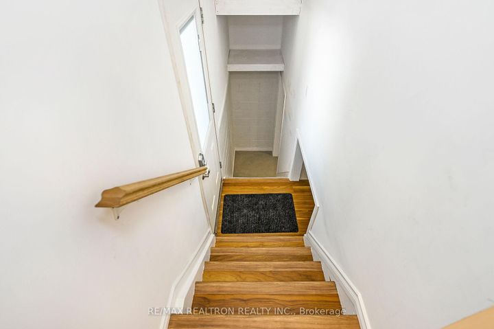 Photo 28 at 5472 Randolph Crescent, Appleby, Burlington