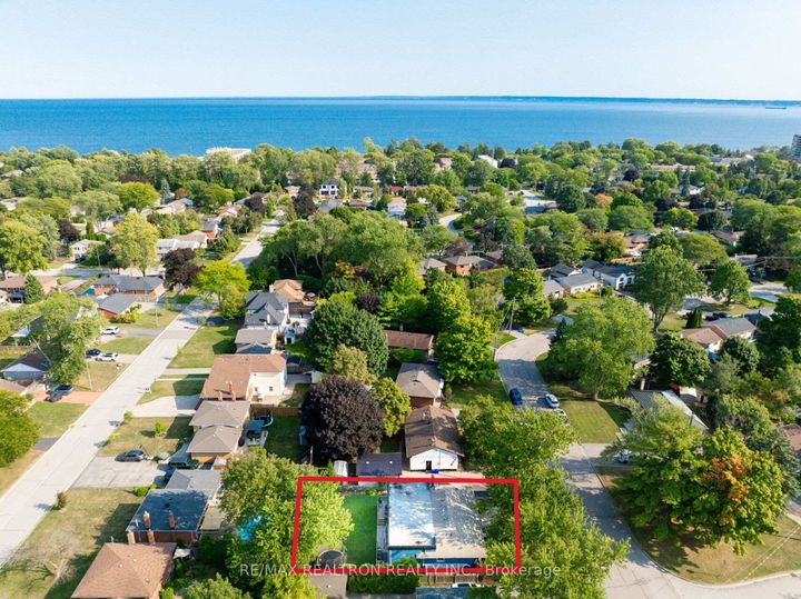 Photo 48 at 5472 Randolph Crescent, Appleby, Burlington