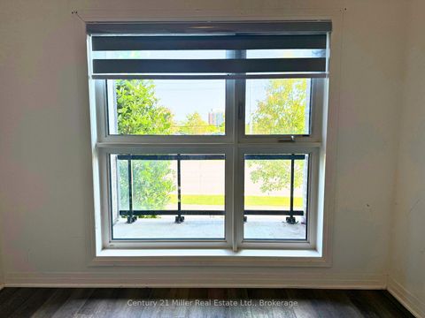 Photo 11 at 119 - 102 Grovewood Common, GO Glenorchy, Oakville