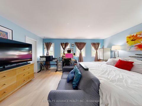 Photo 28 at 75 Mossbrook Crescent, Steeles, Toronto Photo 28 at 75 Mossbrook Crescent, Steeles, Toronto