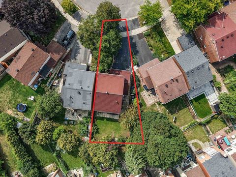 Photo 44 at 75 Mossbrook Crescent, Steeles, Toronto