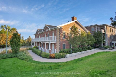 Photo 2 at 301 - 10360 Islington Avenue, Kleinburg, Vaughan