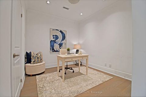 Photo 7 at 301 - 10360 Islington Avenue, Kleinburg, Vaughan