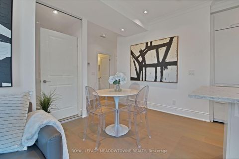 Photo 11 at 301 - 10360 Islington Avenue, Kleinburg, Vaughan