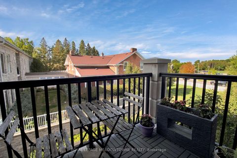 Photo 25 at 301 - 10360 Islington Avenue, Kleinburg, Vaughan