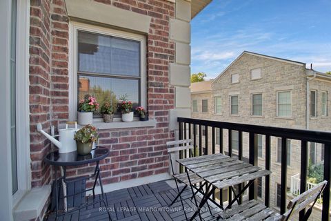 Photo 26 at 301 - 10360 Islington Avenue, Kleinburg, Vaughan