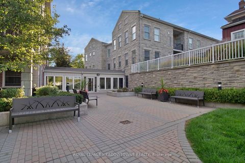 Photo 29 at 301 - 10360 Islington Avenue, Kleinburg, Vaughan