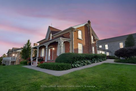 Photo 30 at 301 - 10360 Islington Avenue, Kleinburg, Vaughan
