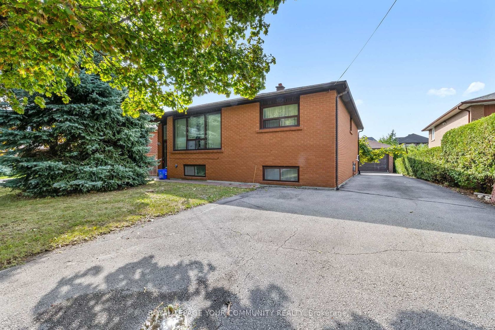 221 Elgin Mills Road W, Mill Pond, Richmond Hill 