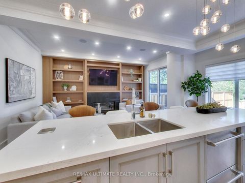 Photo 16 at 35 Fleming Crescent, Leaside, Toronto