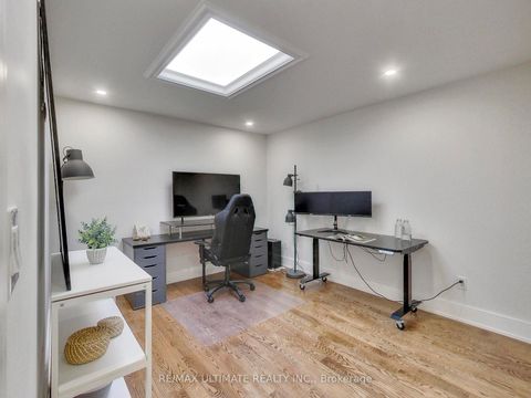 Photo 34 at 35 Fleming Crescent, Leaside, Toronto