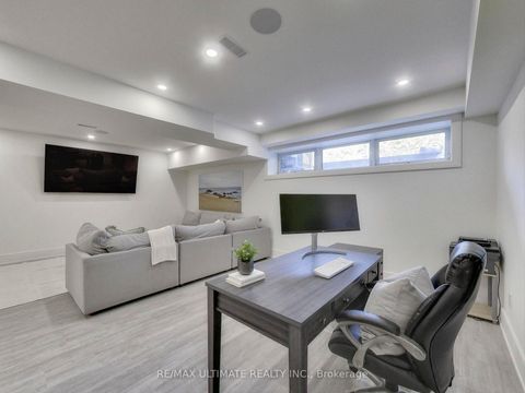 Photo 40 at 35 Fleming Crescent, Leaside, Toronto